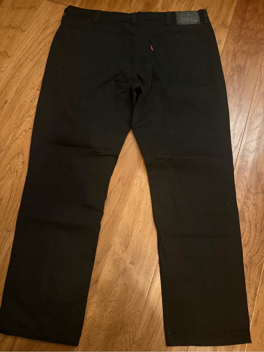 Levi's Black Straight-Leg Jeans - Picture 2 of 8